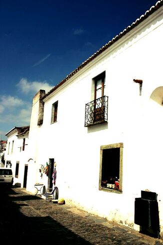 white washed house in Alentejo