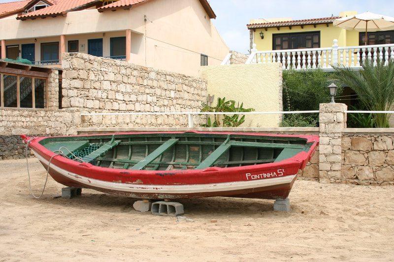 boat, Santa Maria, Cape Verde
photo (c) Gilly Pickup